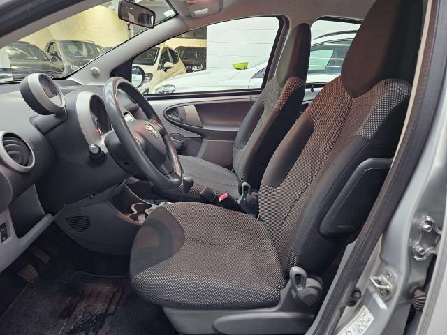 Toyota Aygo Aygo I 2005 5p 1.0 Sol Connect