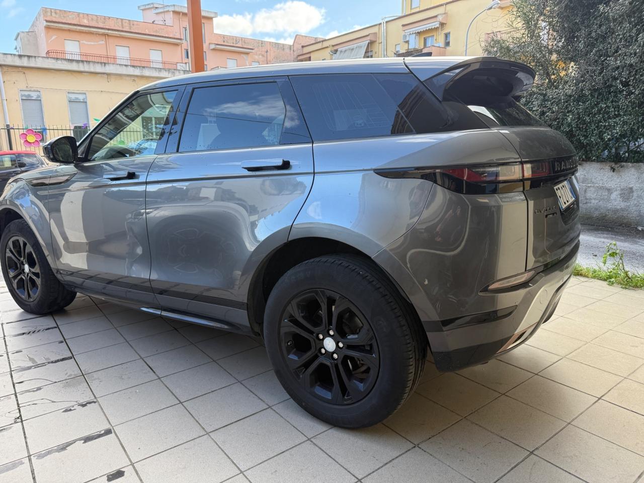 Land Rover Range Evoque 2.0D I4-L.Flw 150 CV AWD Auto R-Dynamic S