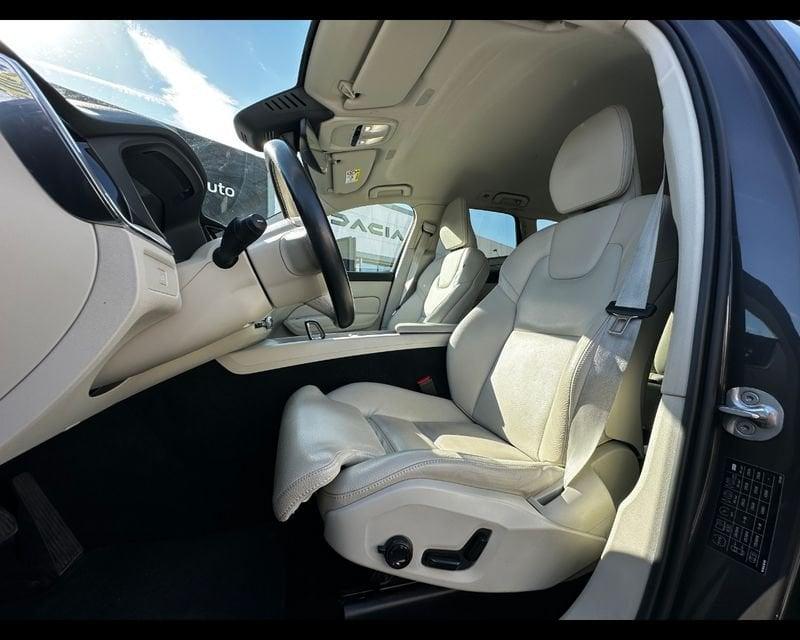 Volvo XC60 XC60 2.0 b4 Plus Bright auto