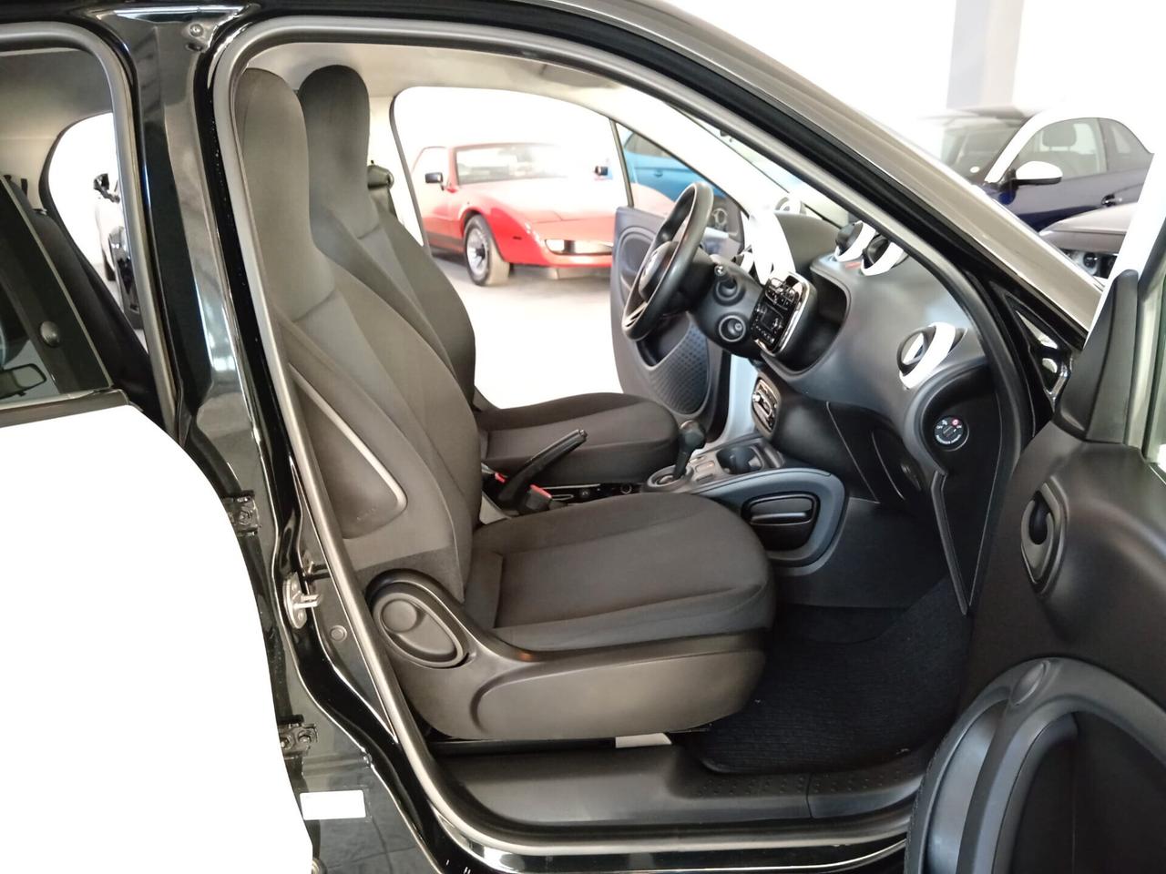 SMART Forfour II Hatchback 453 1.0 82cv (60kW) FULL ELECTRIC