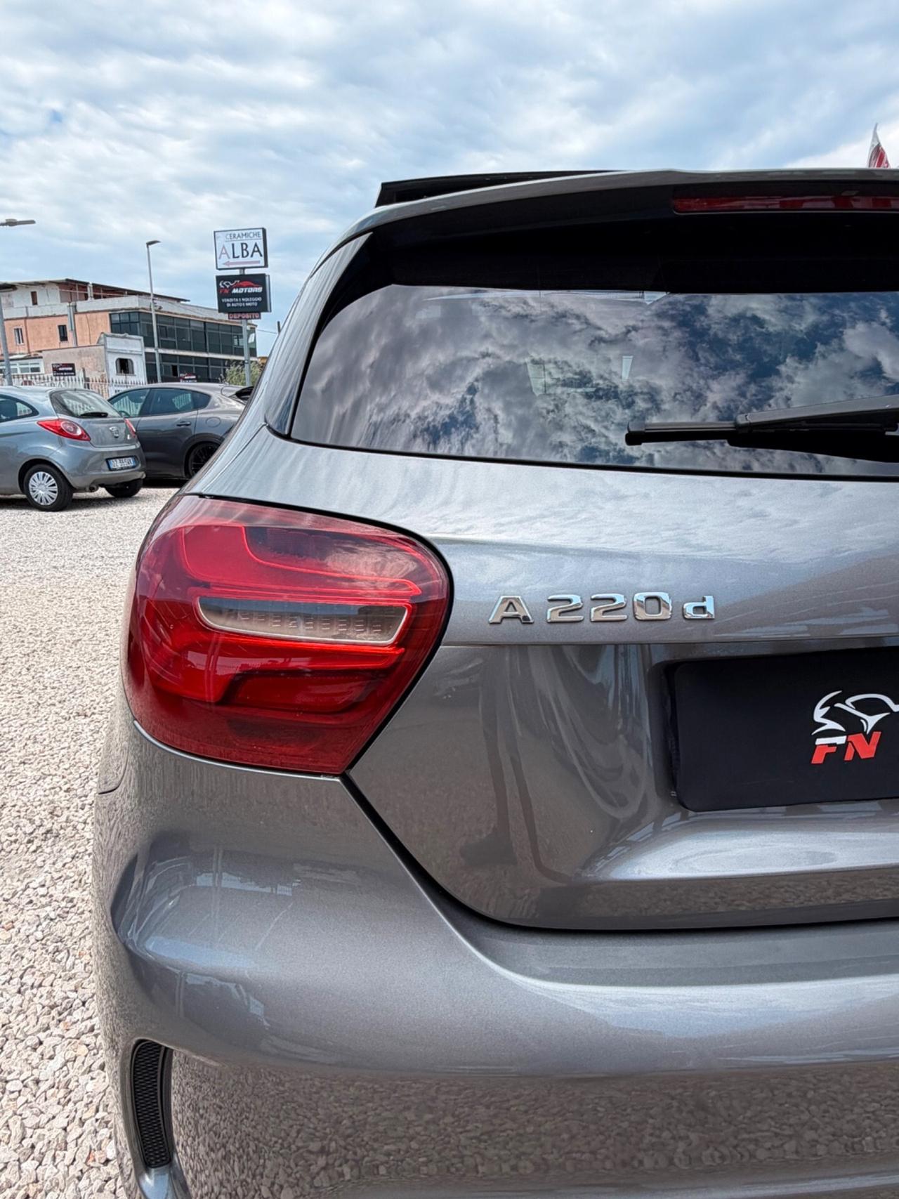 Mercedes-benz A 220 d Automatic Premium