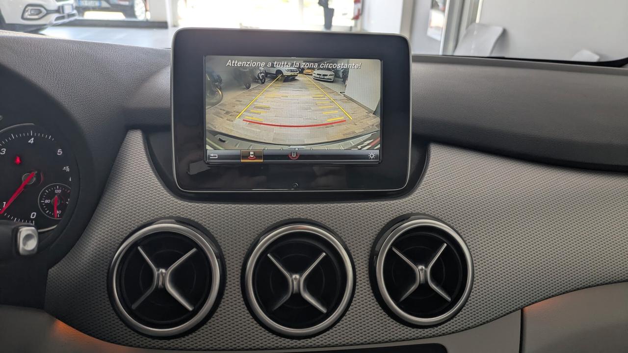 Mercedes-benz B 180 B 180 d Automatic AMG Line Advanced Plus