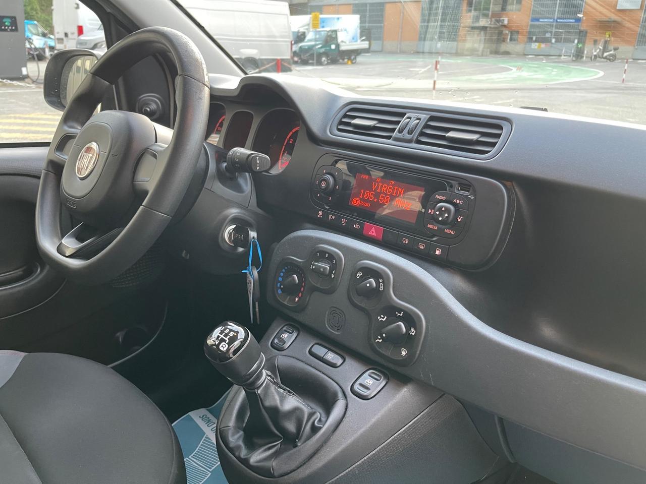 Fiat Panda 1.2 BENZINA/GPL - NEOPATENTATI -