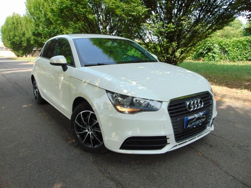 AUDI A1/S1 A1 SPB 1.6 TDI S tronic Attraction