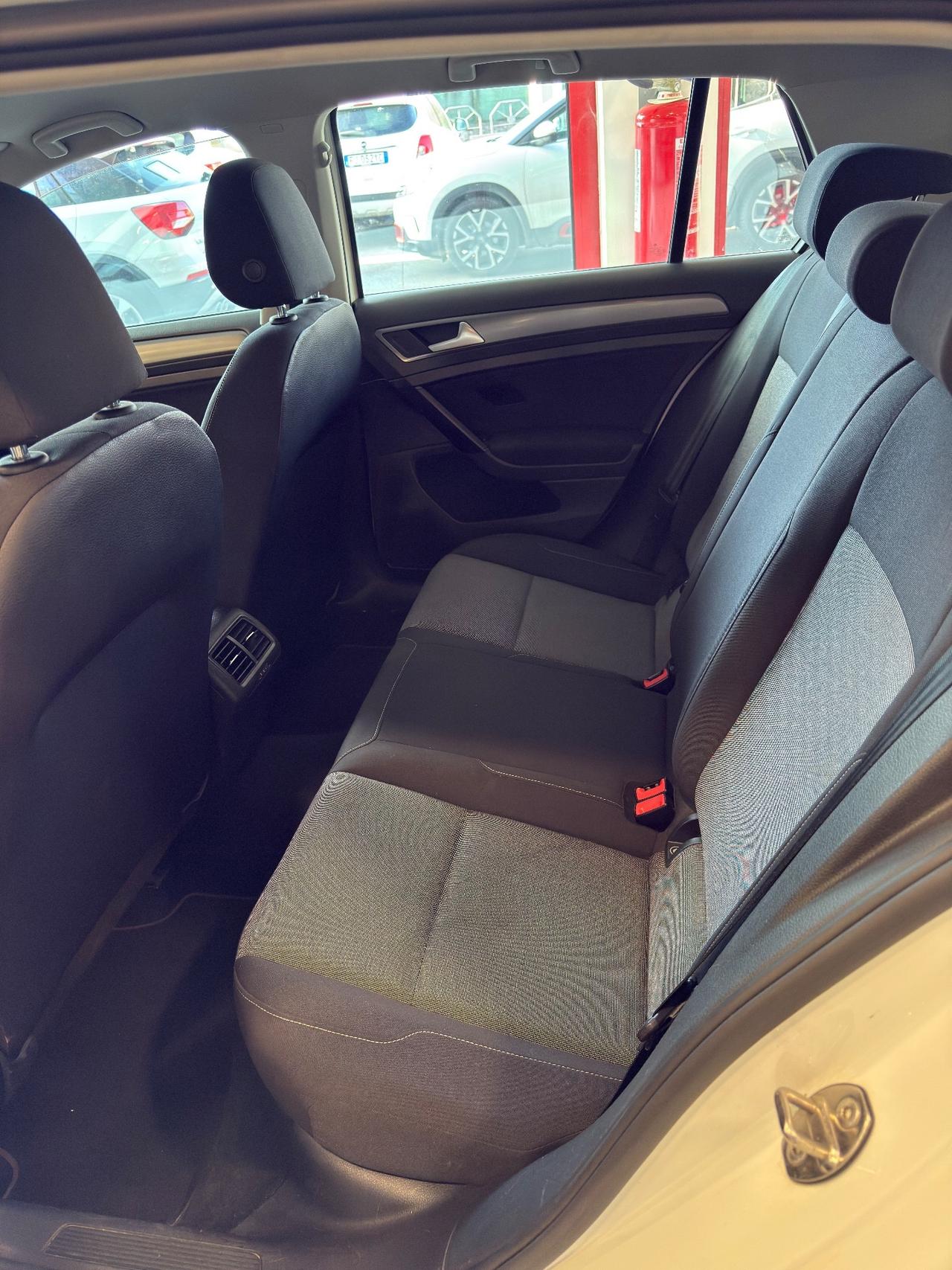 VOLKSWAGEN GOLF 1.2 TSI 110cv COMFORTLINE BMT