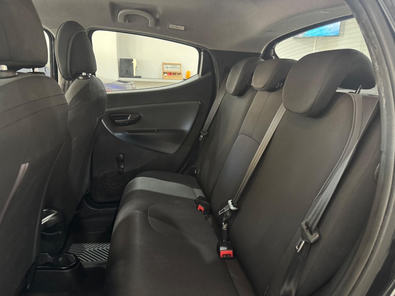 Lancia Ypsilon 1.3 MJT 95 CV Silver Occasione