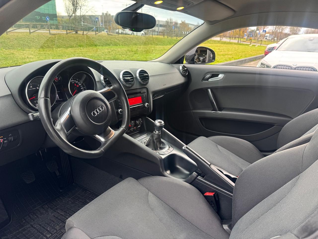 Audi TT Coupé 1.8 TFSI Black