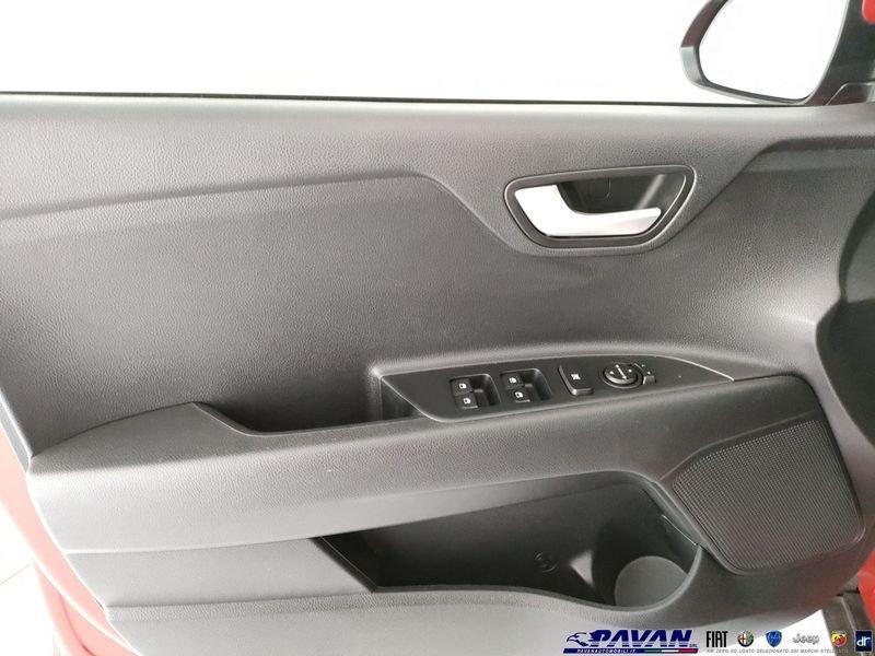 KIA Stonic 1.0 T-GDi 100 CV MHEV iMT Style