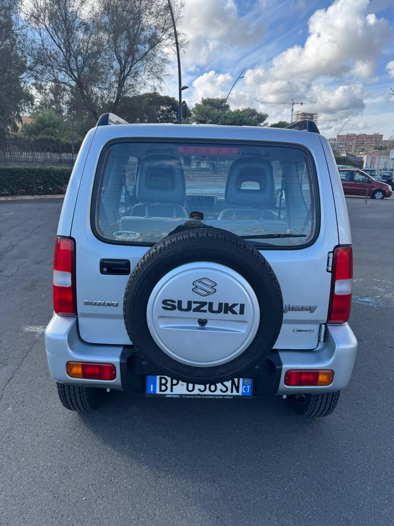 Suzuki Jimny 1.3i 16V cat 4WD JLX