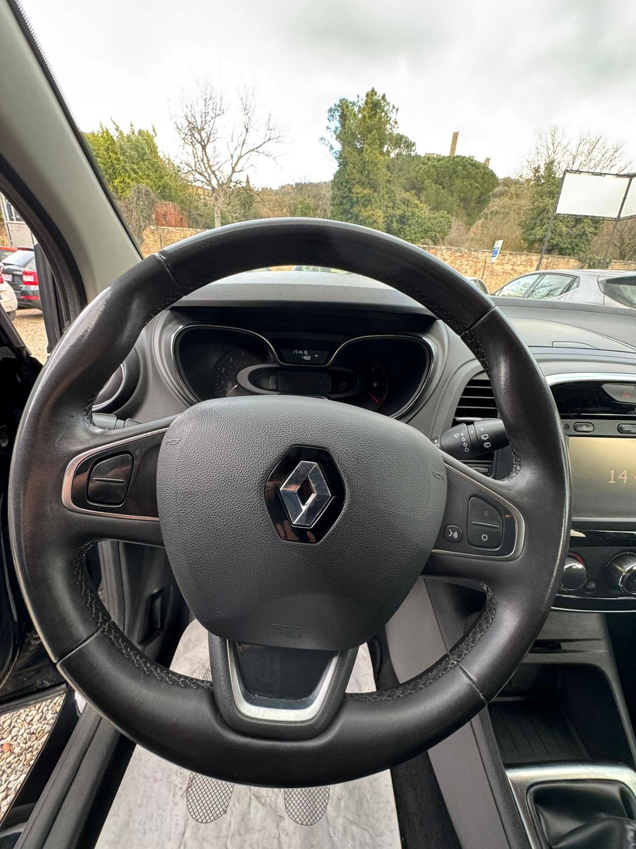 Renault Captur dCi 8V 110 CV Start&Stop GANCIO DI TRAINO !!