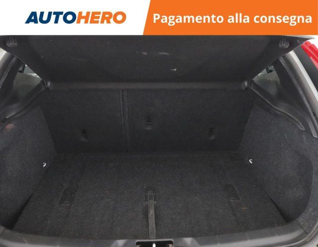 VOLVO V40 T2 Kinetic