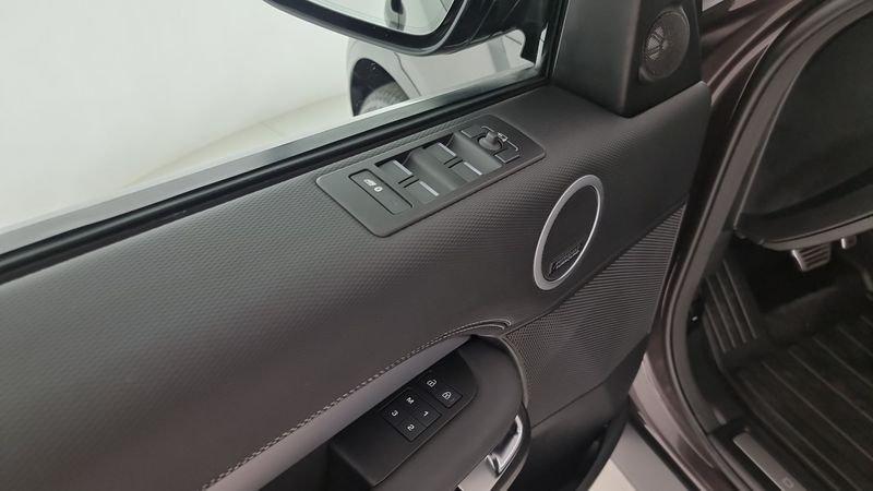 Land Rover Discovery 3.0D I6 249 CV AWD Auto Dynamic SE N1 Autocarro