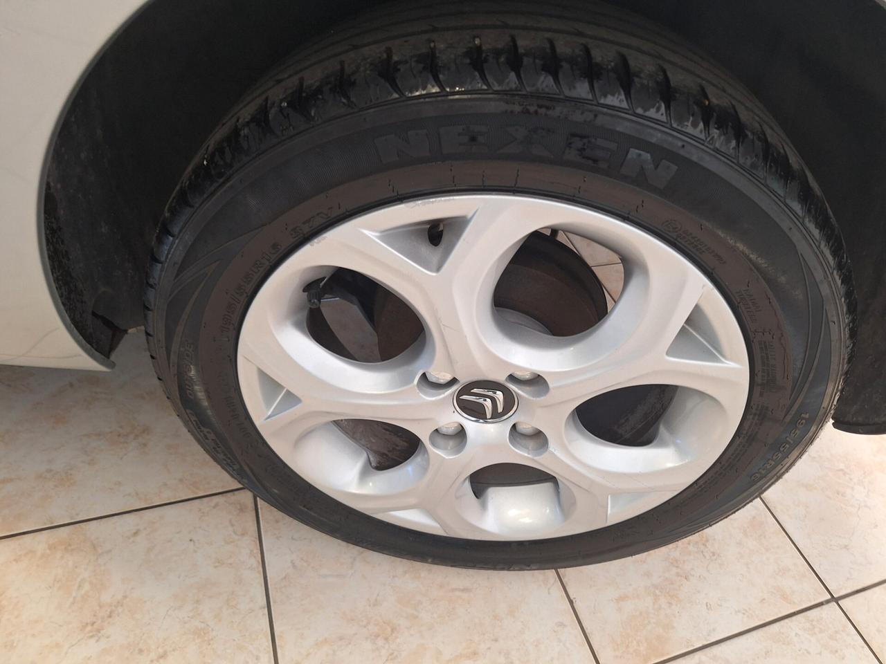 Citroen C3 1.4 Exclusive Style