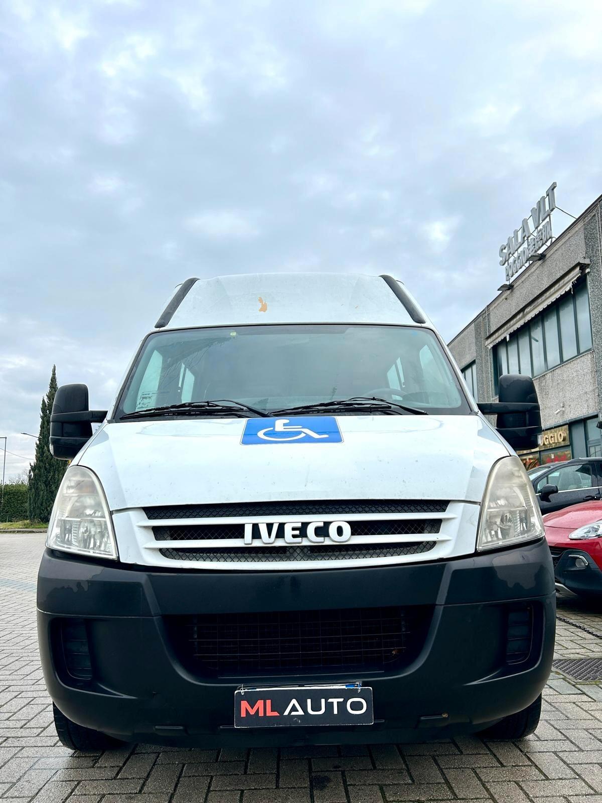 Iveco Daily 35S 14C 2.3 allestimento TRASPORTO DISABILI