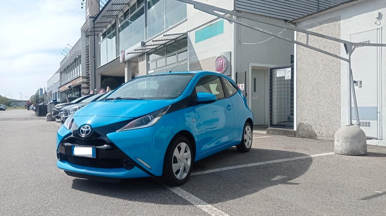 Toyota Aygo 1.0 VVT-i 69 CV 3 porte *PREZZO REALE*