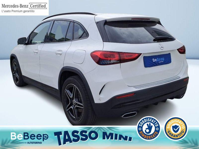 Mercedes-Benz GLA 180 D PREMIUM AUTO