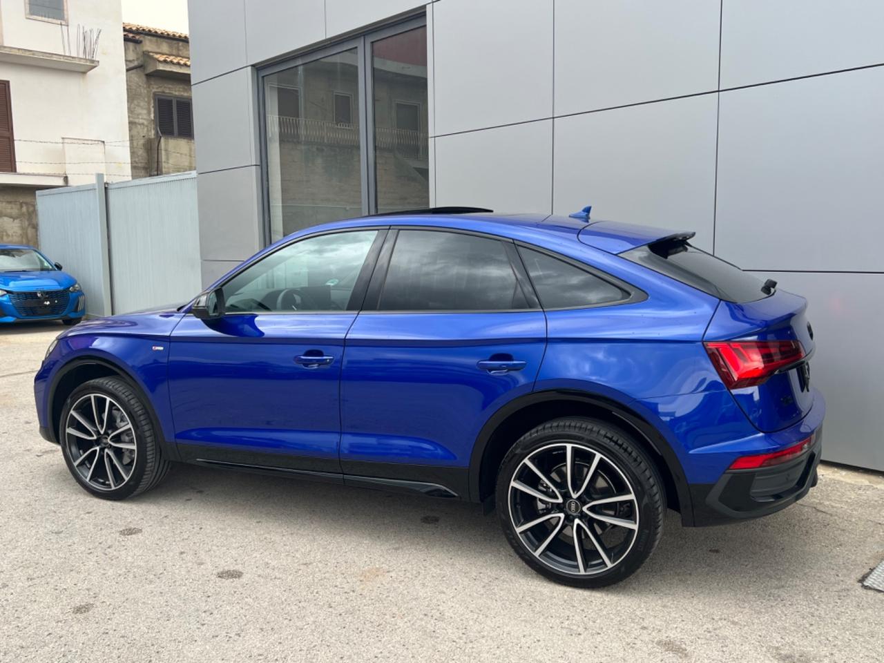 Audi Q5 SPB 40 TDI quattro S tronic S line competition -listino €84.179- prezzo €65.900