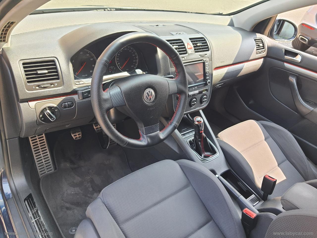 VOLKSWAGEN Golf 1.6 16V FSI 5p.