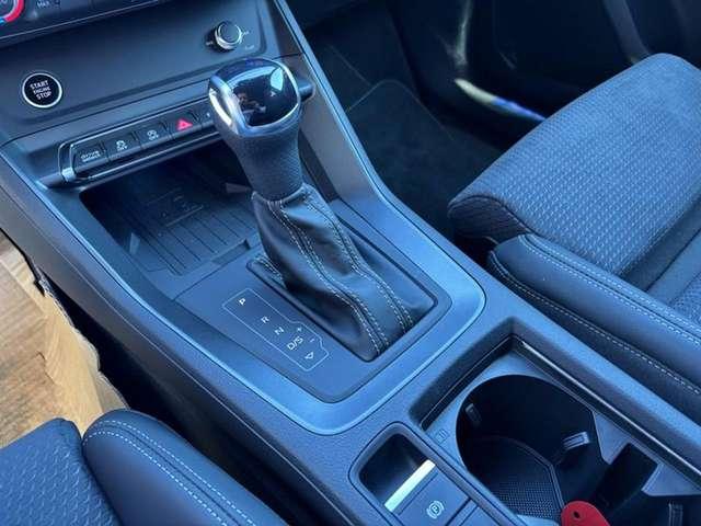 Audi Q3 SPB 40 TDI quattro S tronic Identity Black MATRIX
