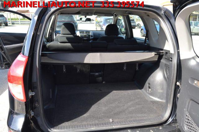 TOYOTA RAV 4 2.2 D-4D 136CV