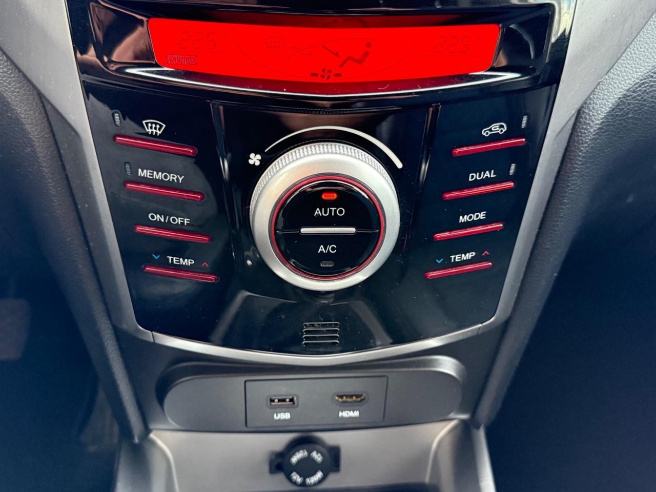 Ssangyong Tivoli GARANZIA 24MESI 1.6d 2WD Be