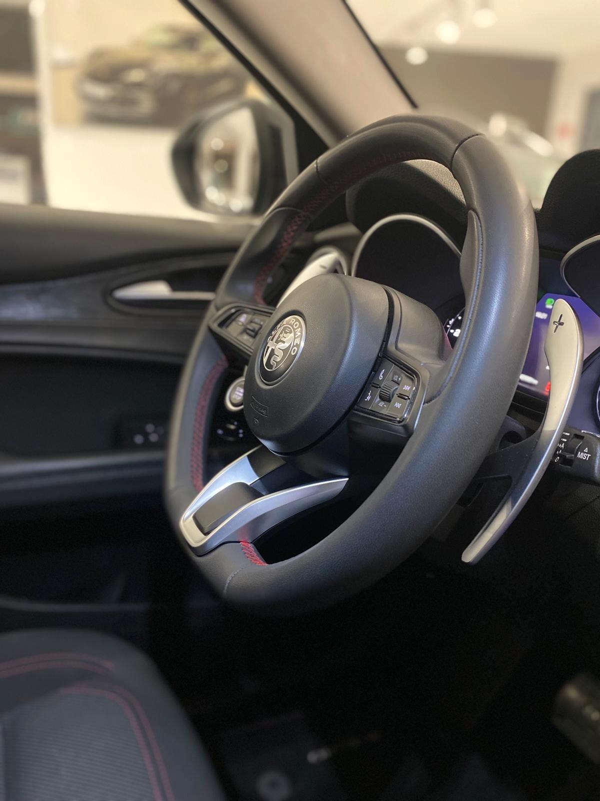 Alfa Romeo Stelvio 2.2 Turbodiesel 190 CV AT8 Q4 Business