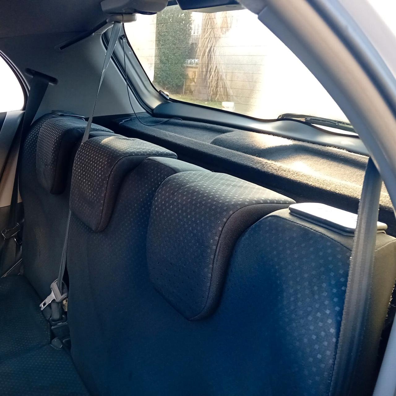Toyota Yaris 1.3 5 porte Sol