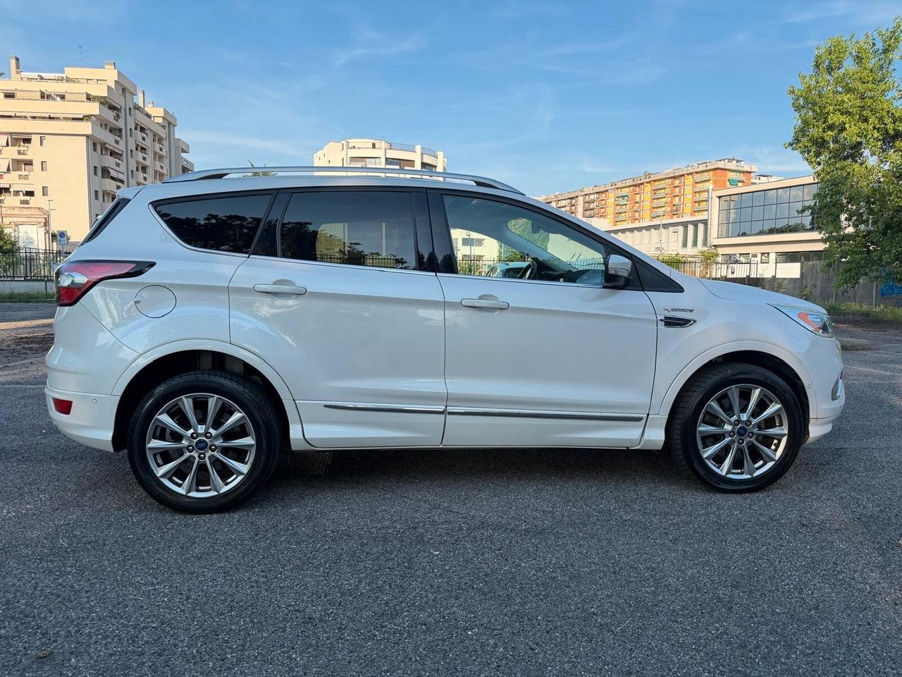 Ford Kuga 2.0 TDCI 180 CV S&S 4WD Powershift Vignale