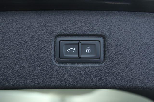 AUDI Q7 50 TDI quattro tip. S line Edition Black plus /7p.