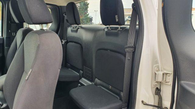 NISSAN Navara 2.3 dCi 4WD King Cab INTROVABILE !