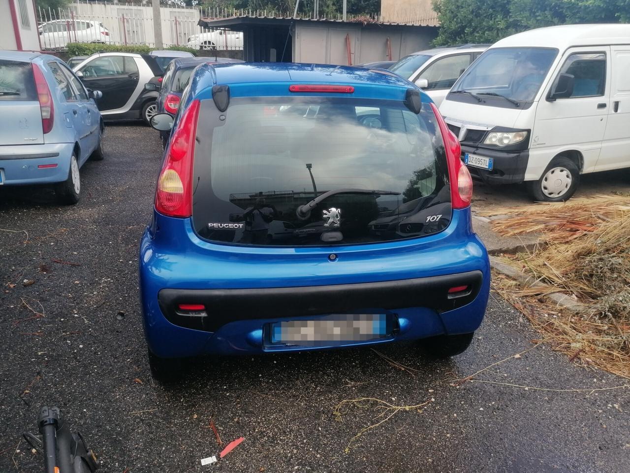 Peugeot 107 1.0 68CV 3p. Plaisir