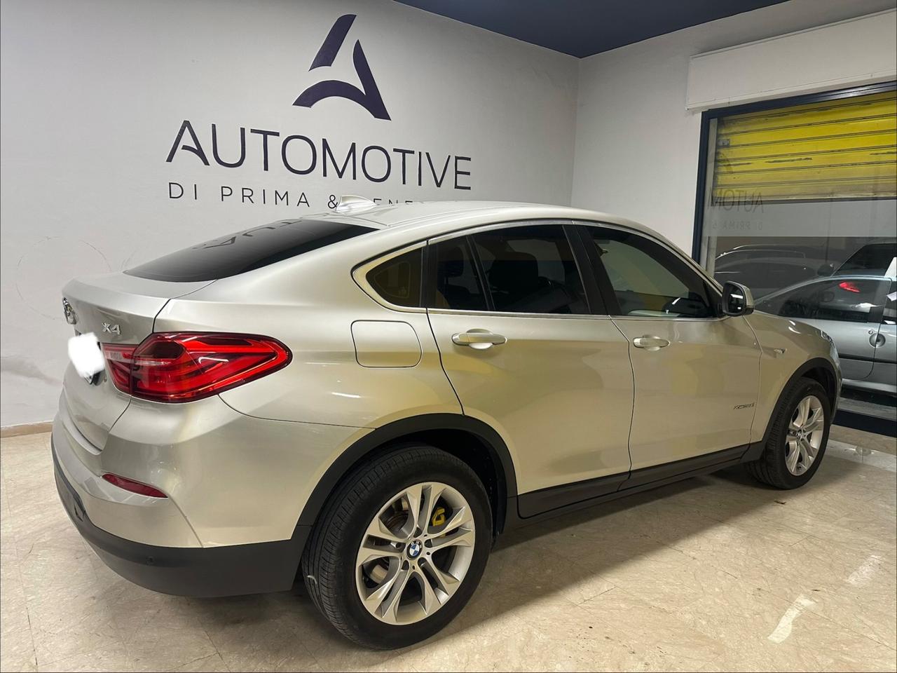 Bmw X4 xDrive20d