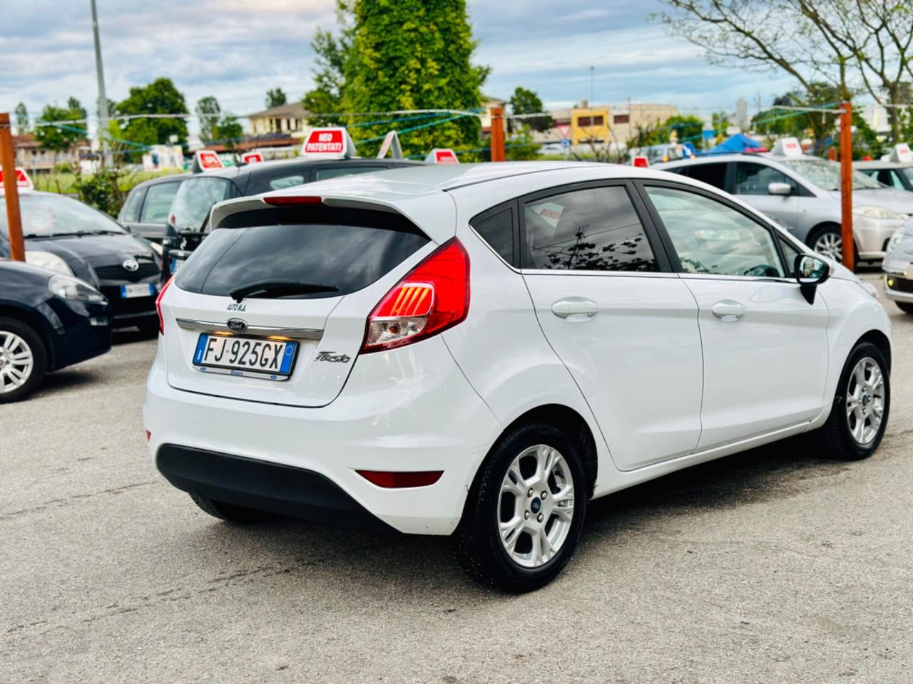 Ford Fiesta 2017 1.5 TDCi km 100,000 OK NEOPATENTATI ! ! !