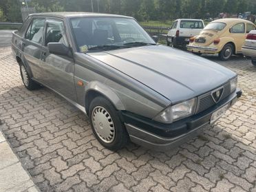 Alfa Romeo 75 2.0i Twin Spark