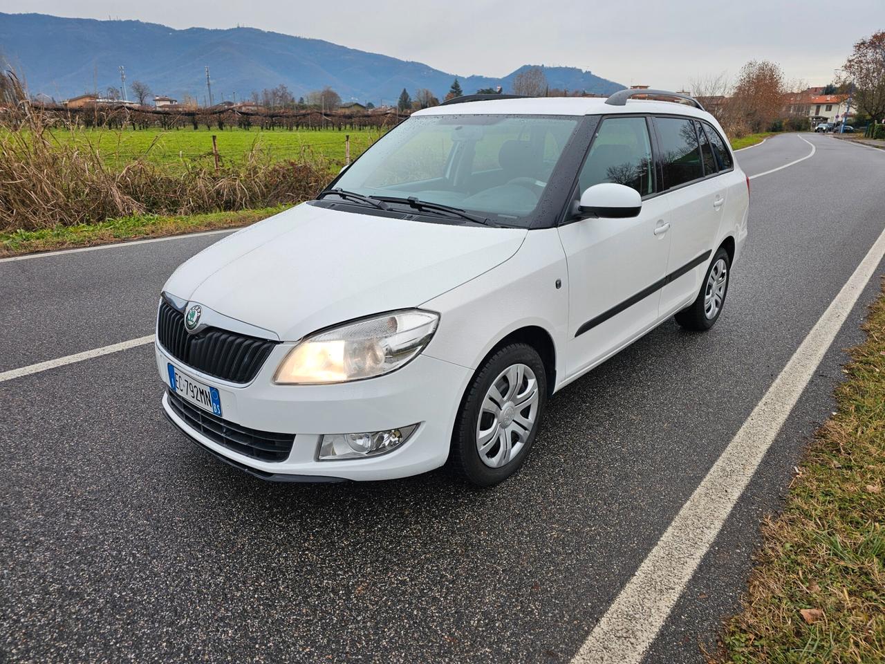 SKODA FABIA 1.6 TDI 90CV "OK PER NEOPATENTATI "