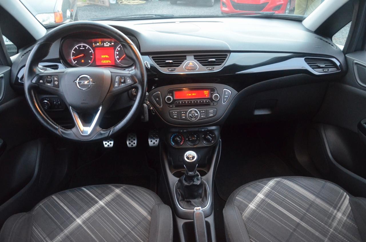 Opel Corsa 1.2 benz adatta ai neopatentati