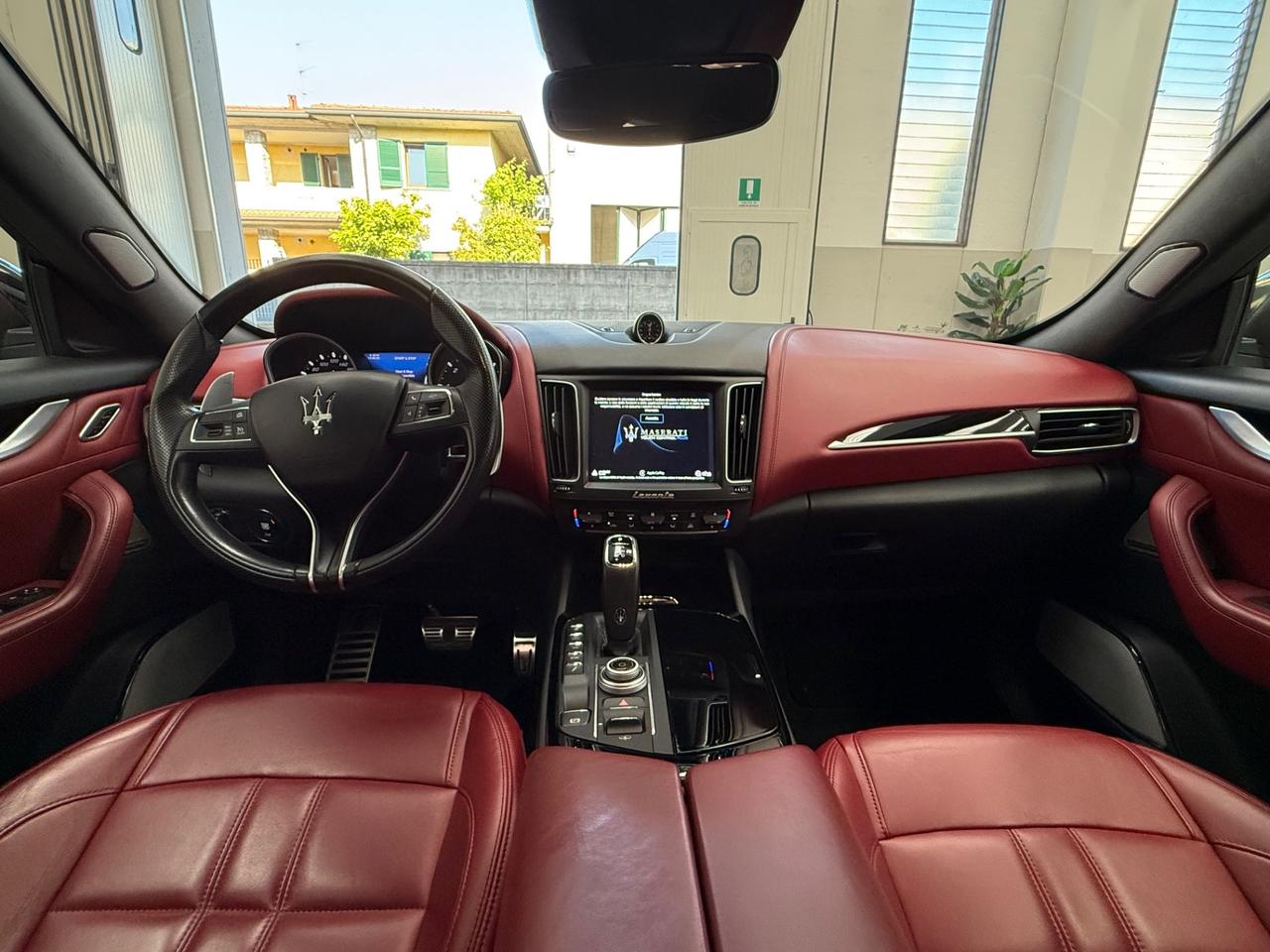 Maserati Levante V6 Diesel 275 CV AWD Gransport