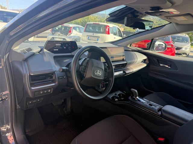 TOYOTA Prius 2.0 Plug-in Hybrid Lounge