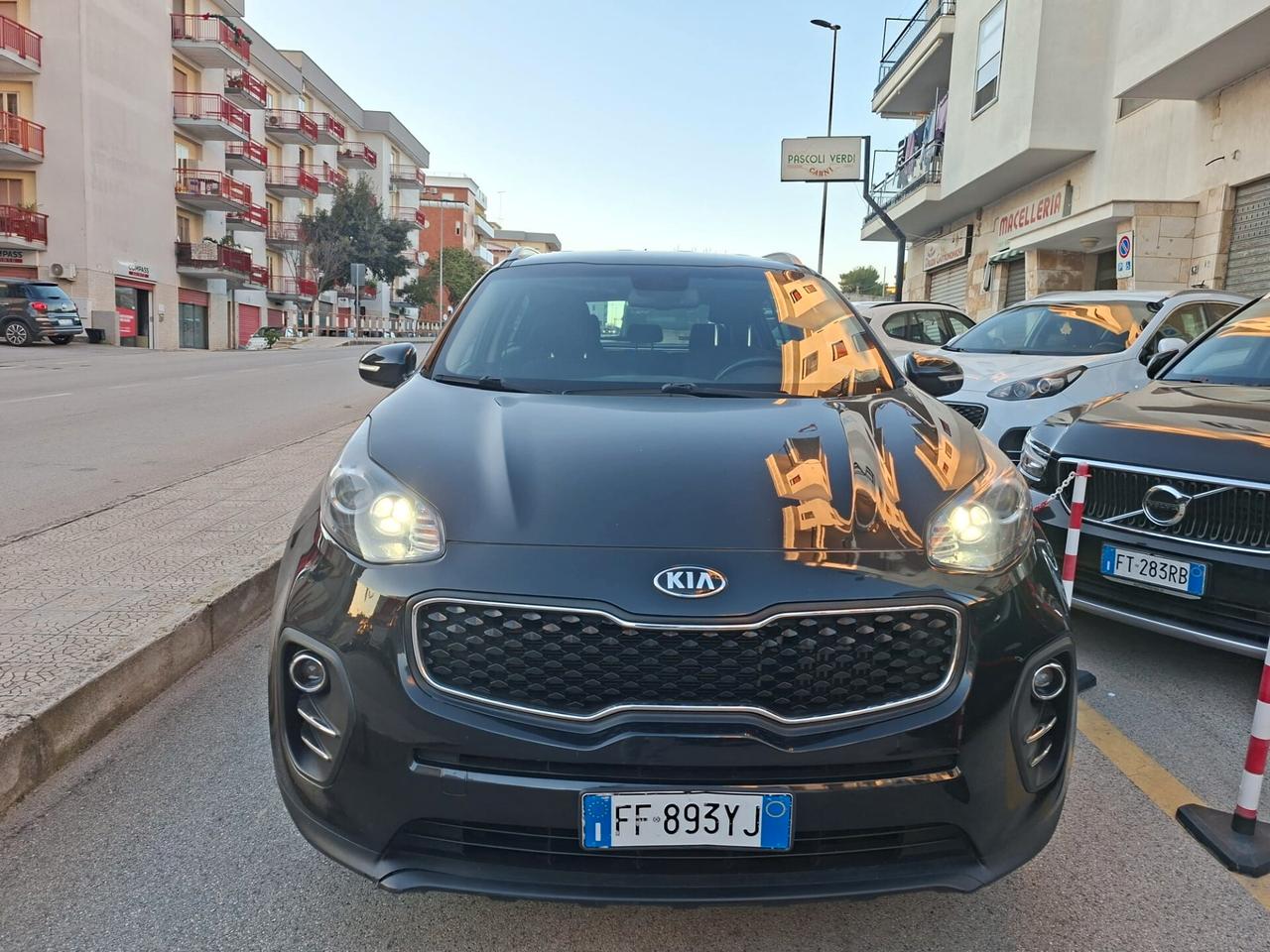 Kia Sportage 1.7 CRDI 2WD Cool * Pelle * Navi * Garantita 12 Mesi