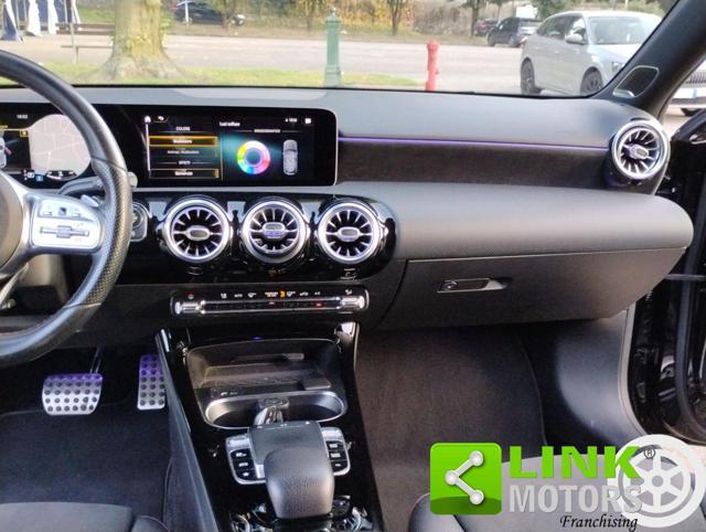 MERCEDES-BENZ A 220 Premium AMG