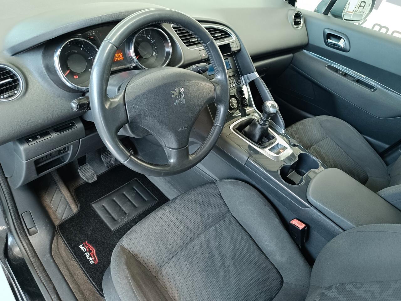 Peugeot 3008 1.6 HDi 115CV Business