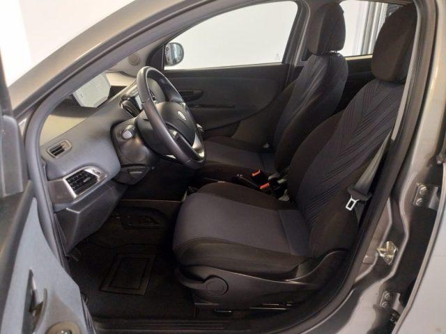 LANCIA Ypsilon 1.0 FireFly 5 porte S&S Hybrid Ecochic Gold