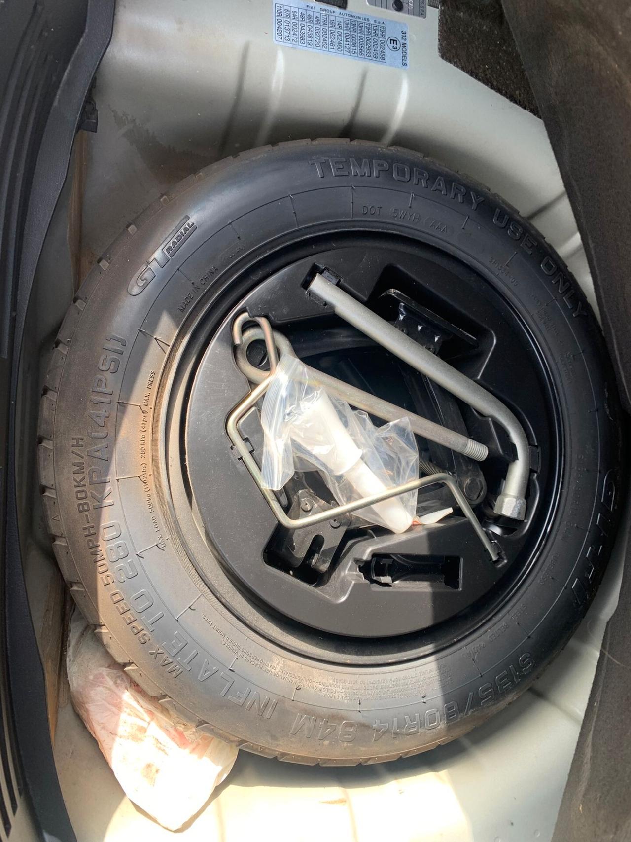 Lancia Ypsilon 1.2 69 CV 5 porte Gold