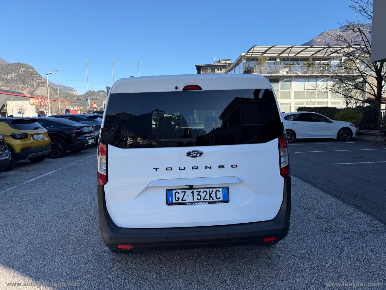 FORD Tourneo Courier 1.0 EcoBoost Pow. Tit. WINTER PACK