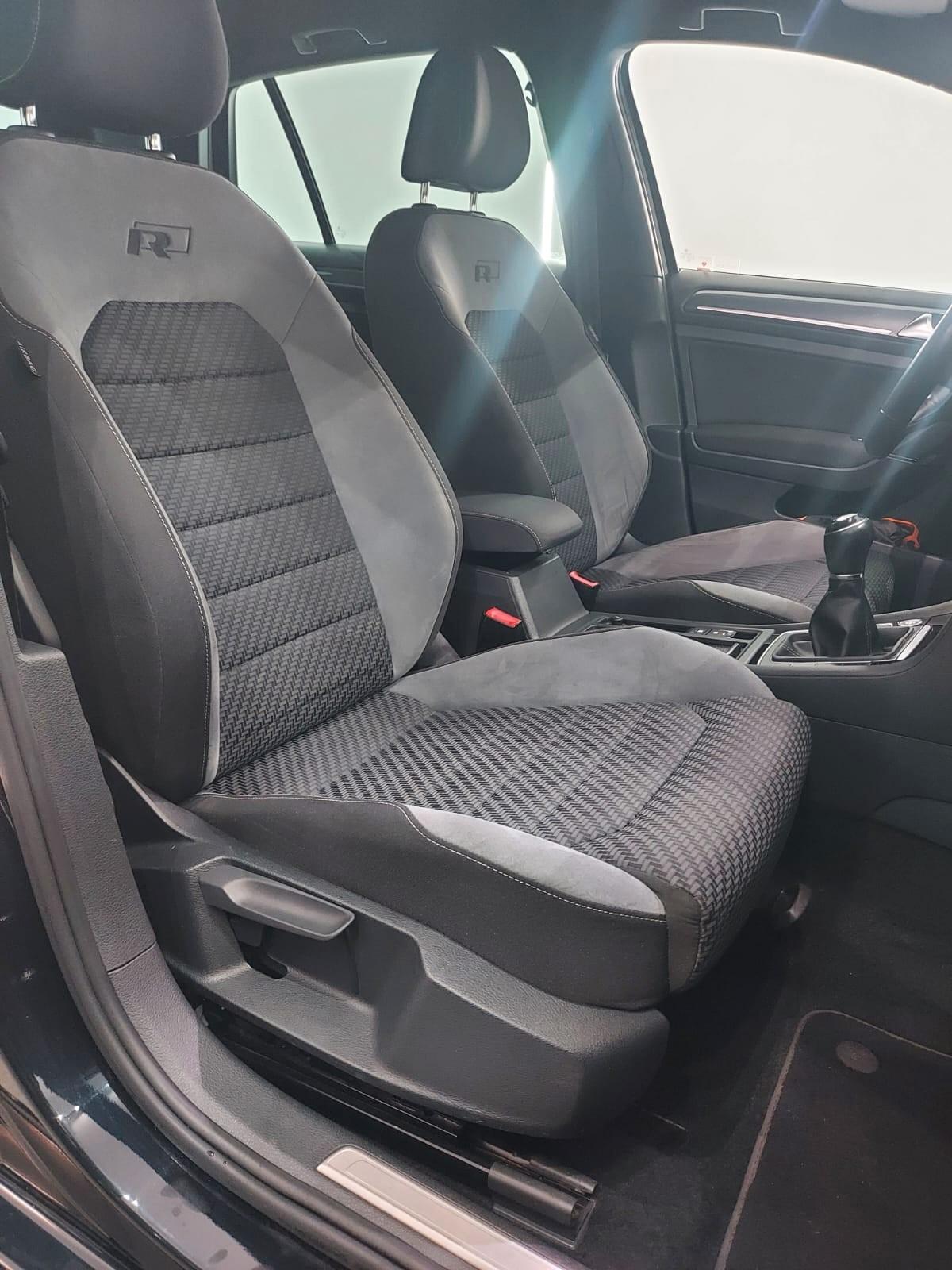 Volkswagen Golf 1.6 TDI 115 CV 5p. R-LINE 2019