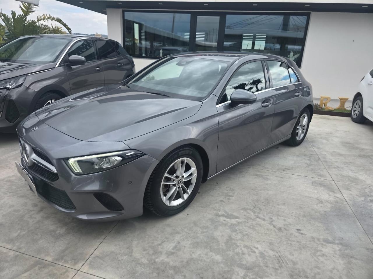 Mercedes-benz A 180 d Automatic Business Extra