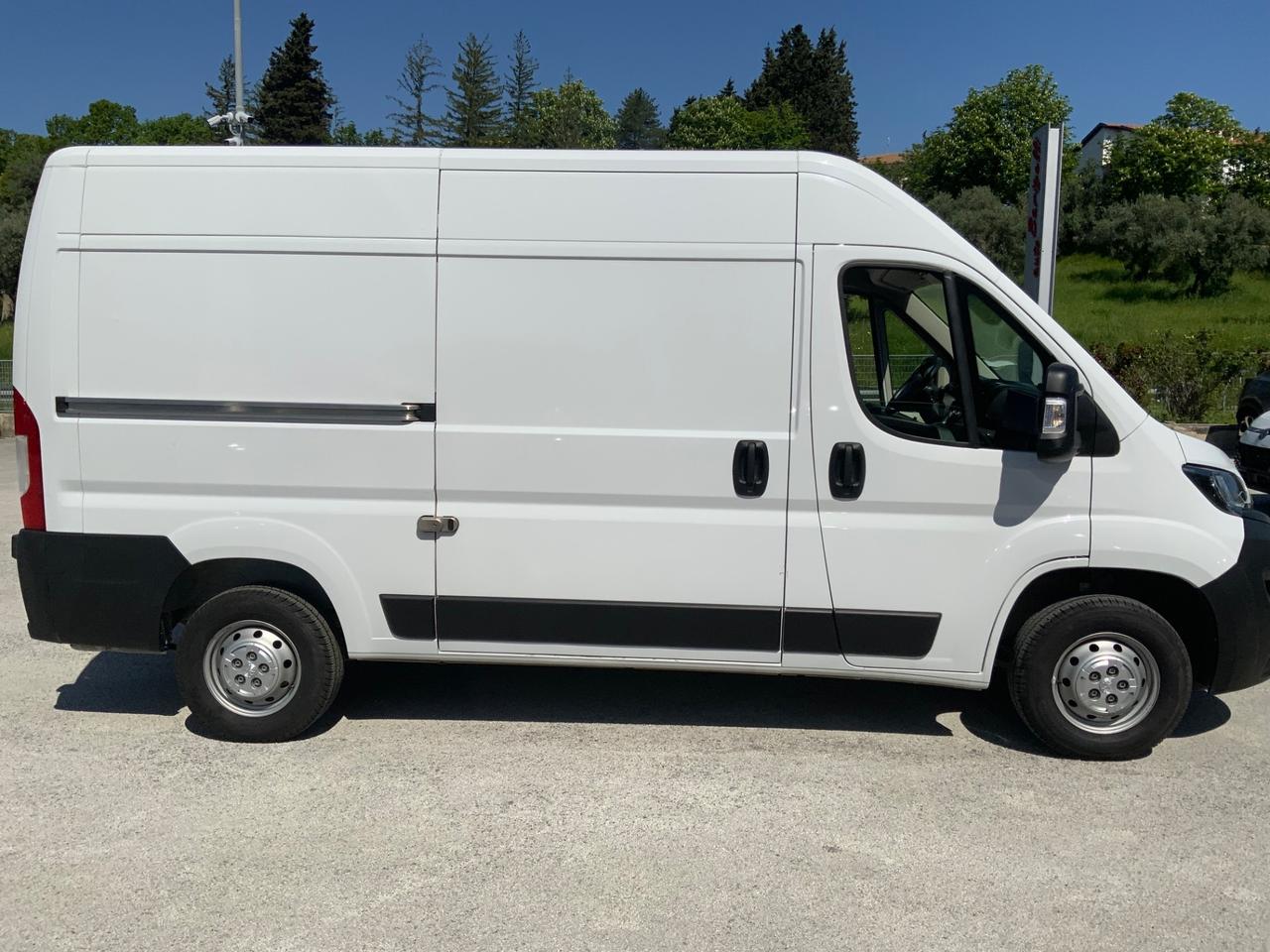 Peugeot BOXER 335 TETTO MEDIO PASSO MEDIO