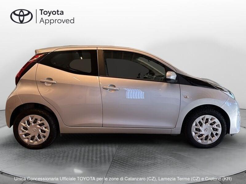 Toyota Aygo Aygo Connect 1.0 VVT-i 72CV 5 porte x-business MMT