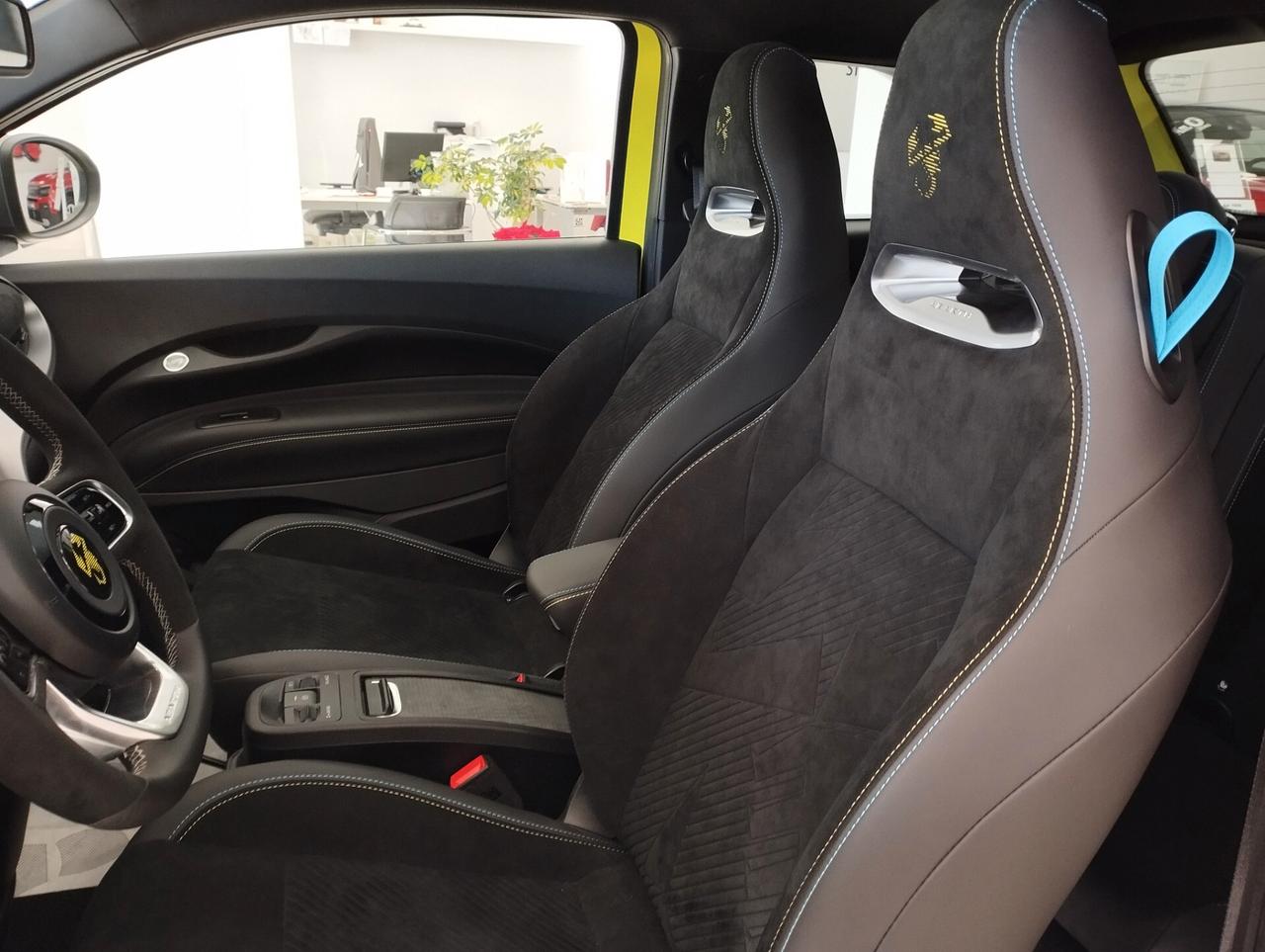 Abarth 500e Turismo