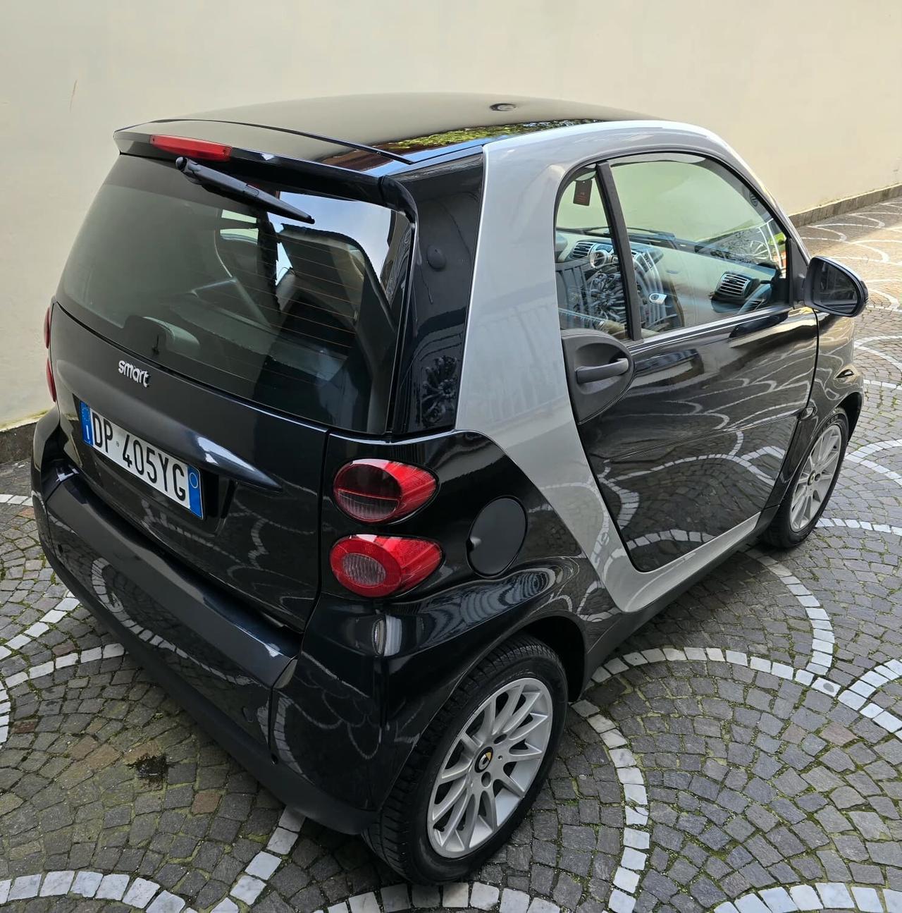 Smart ForTwo 1000 62 kW coupé passion